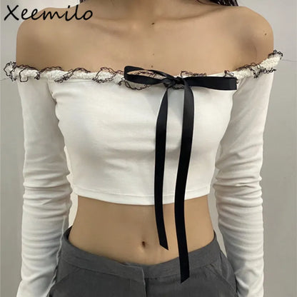 Xeemilo Y2K-Camiseta con volantes y cuello oblicuo para mujer, Tops cortos de manga larga con lazo estético para primavera y otoño, camisetas ajustadas a la moda