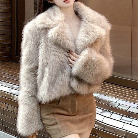 Women's Winter Large Lapel Short Artificial Fur Upper Garment