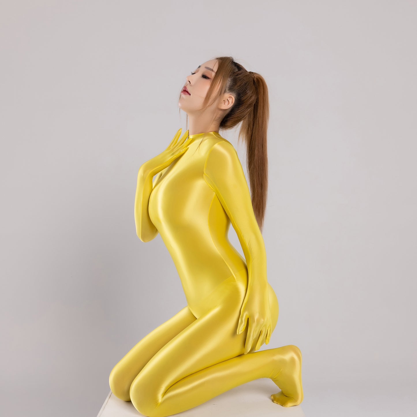 Nylon Spandex Full Coverage Sleeve Tight And Shiny Bodysuit