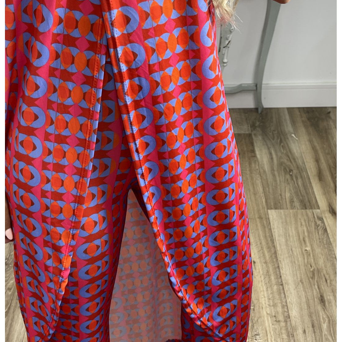 Printed Round Neck Sleeveless Trousers Suit