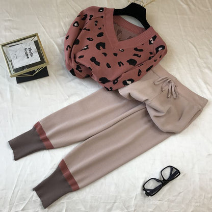 Ins Western Style V-neck Leopard Print Loose Sweater Feet Trousers With An Elasticated Waist Suit