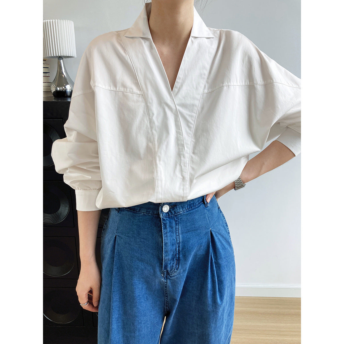 Retro Small Lapel Long-sleeved Women's Spring New Loose Silhouette Bat Sleeve Shirt