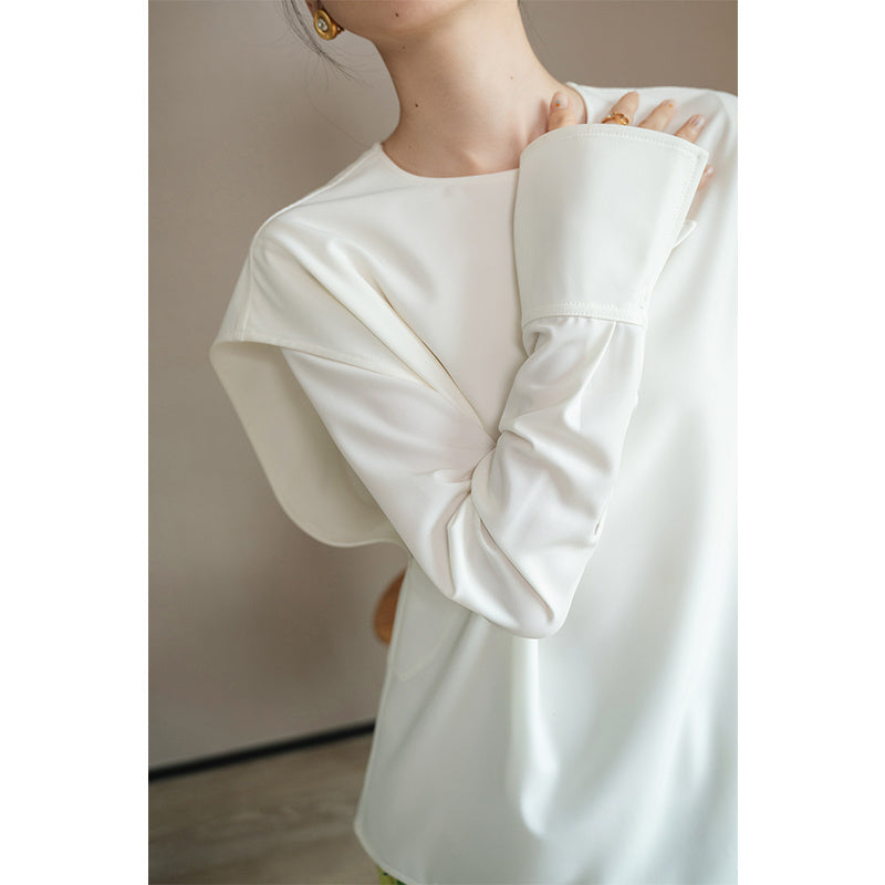 Round Neck Long Sleeve Right Angle Shoulder Shirt