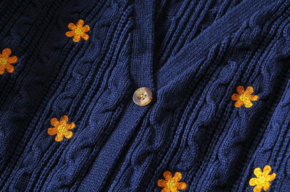 Cardigan torsadé tricoté avec broderie de fleurs pour femmes