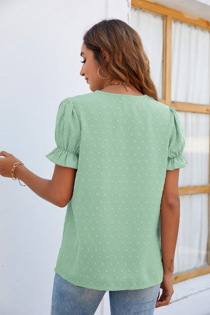 Blusa con mangas con volante y ribete de encaje de lunares suizos