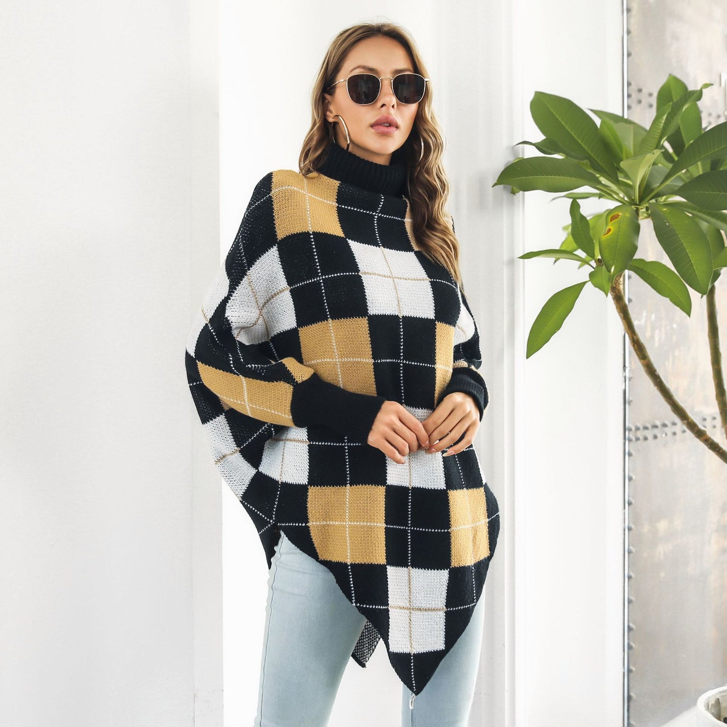 Manteau pull cape en jacquard à carreaux mi-long pour femme