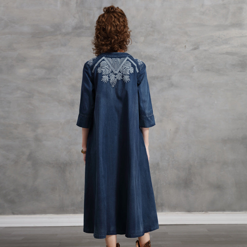 Embroidered Plus Size Women's Mid-sleeve Denim Dress