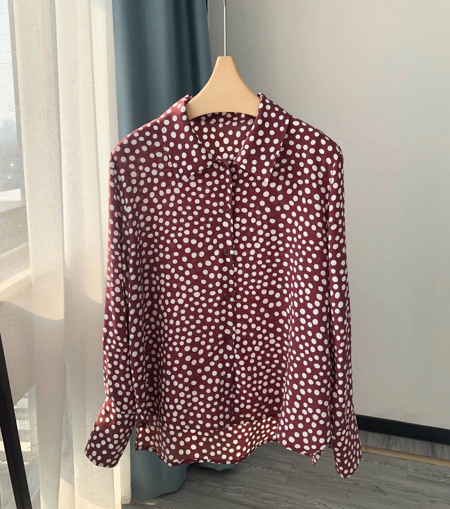 Elegant Vintage Maroon Polka Dot Silk Lapel Long Sleeve Shirt