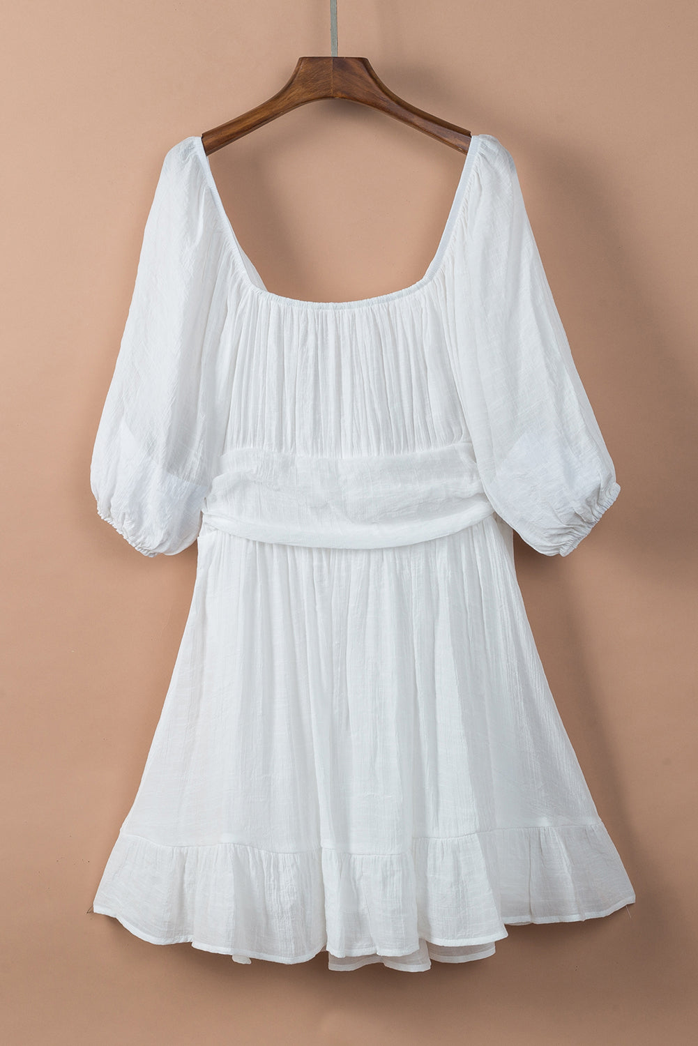 Mini vestido nudo de lazo cuello cuadrado con volantes cintura alta blanco