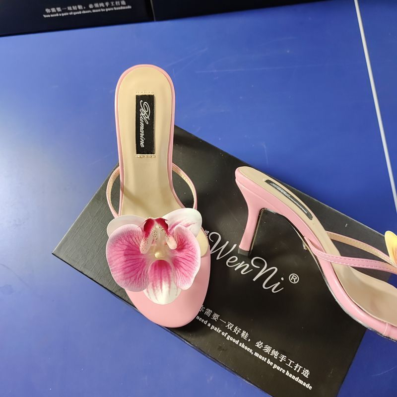 Zapatillas de tacón alto con flores de moda de verano para mujer