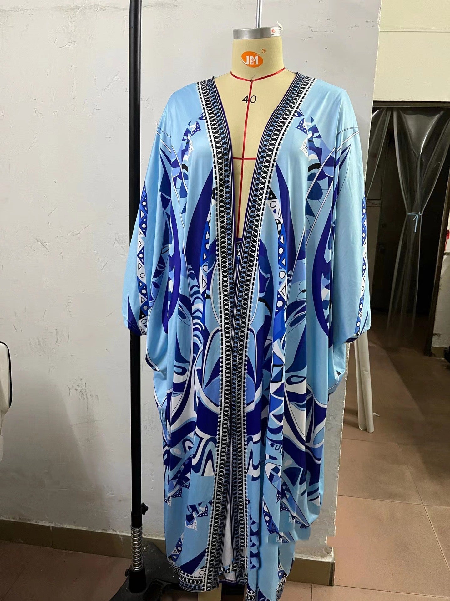 Printed Temperament Cardigan And Shorts Suit For Women