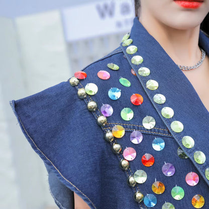 Gilet en denim clouté de diamants robuste avec bord d'oreille en bois