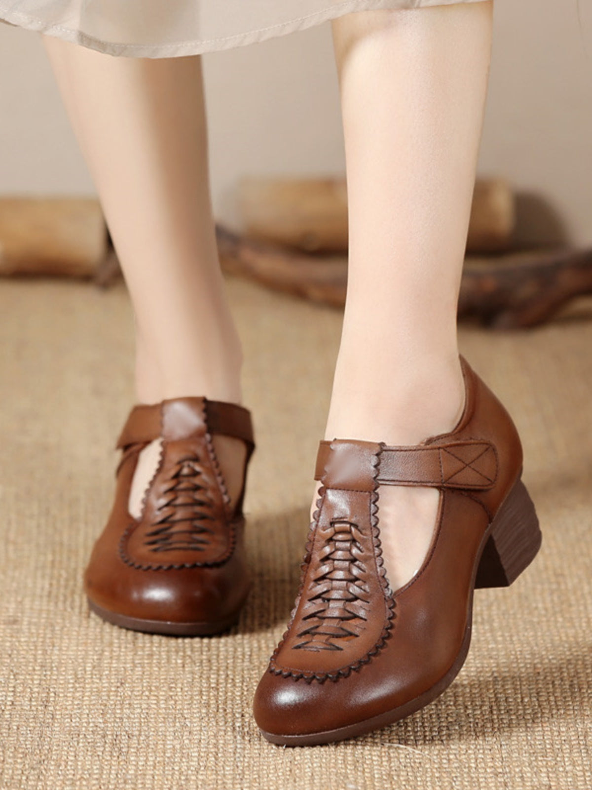 Mid-chunky Heel Casual And Comfortable Soft Bottom Middle-aged And Elderly Leather Shoes