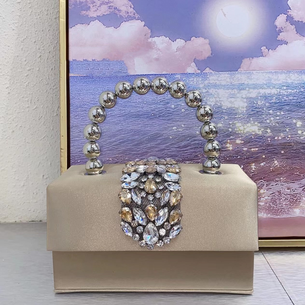 Bolso pequeño cuadrado de seda con diamantes de imitación brillantes de estilo francés