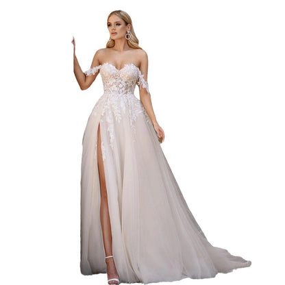 Robe de mariée en dentelle blanche traînante en queue de poisson exquise