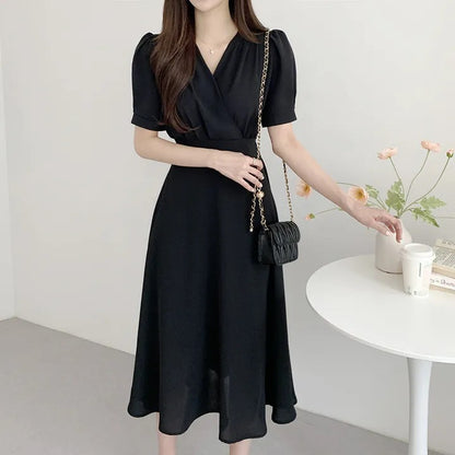 V-neck Waist-controlled Slimming Short Sleeve Dress