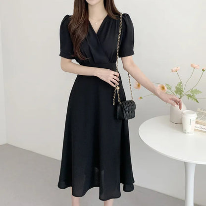 V-neck Waist-controlled Slimming Short Sleeve Dress