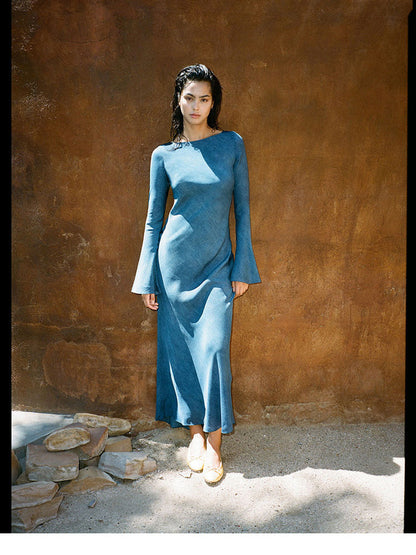 Vestido largo de manga larga de seda azul Estilo de vacaciones con protección solar