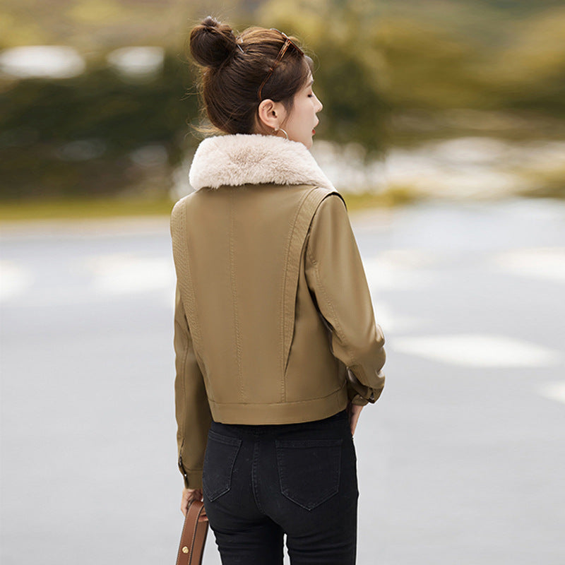 Chaqueta de motociclista de moda para mujer que combina con todo