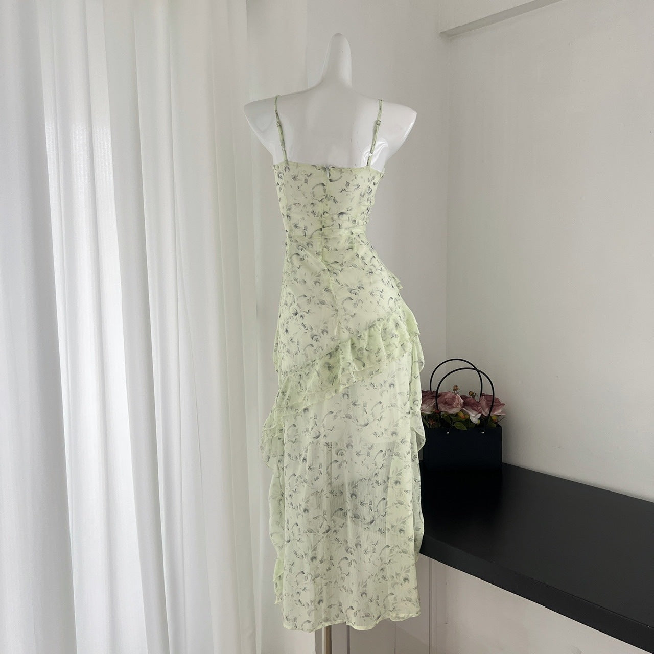 Vestido floral con tirantes de verano para mujer