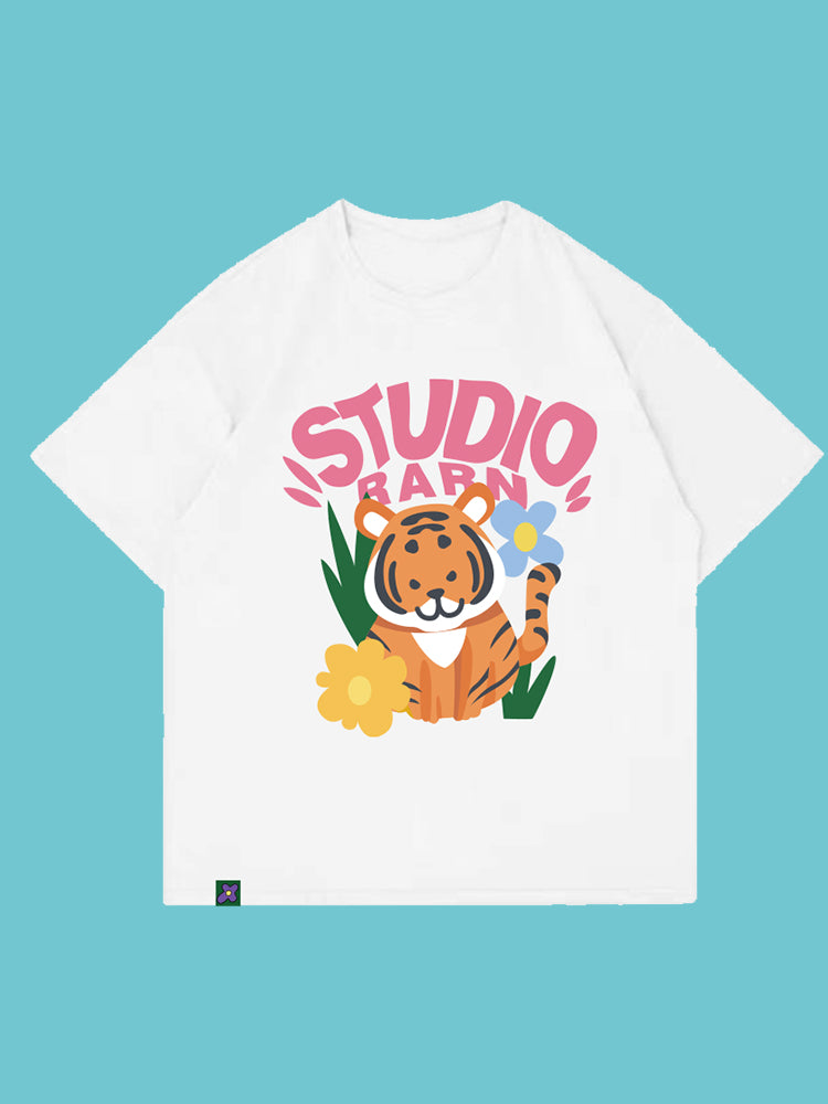 T-shirt à manches courtes imprimé dessin animé mignon petit tigre avec tête inclinée