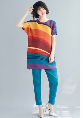 Korean Style Slim Top Plus Size Loose Rainbow Stripe