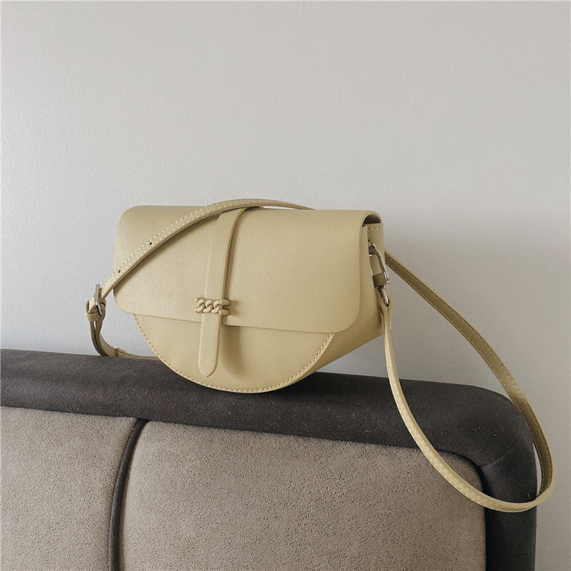 Popular Fashion Chain Crossbody All-match One-shoulder Saddle Bag