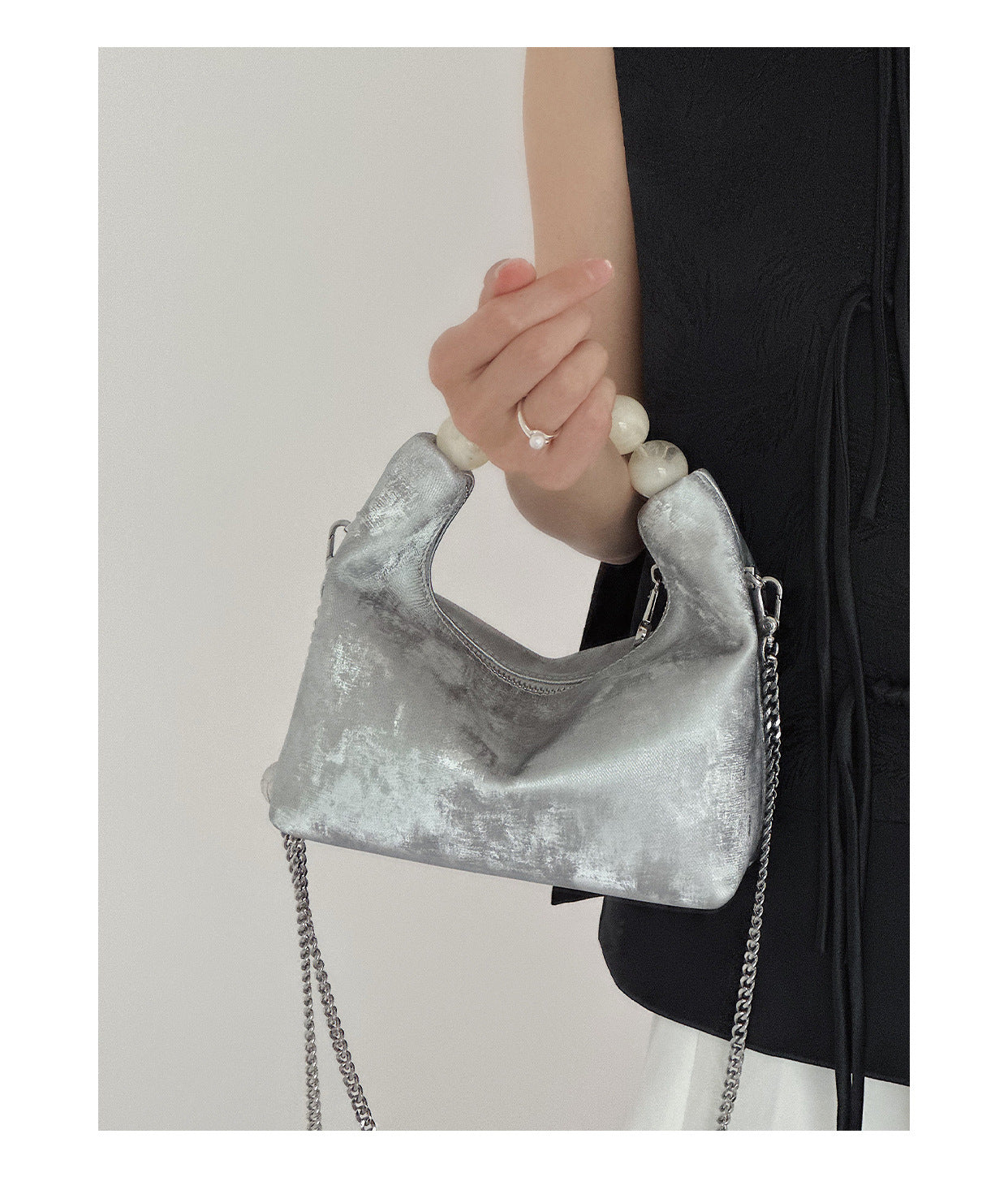 Bolso bandolera elegante y de moda para mujer